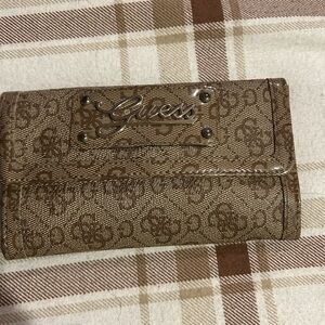 Preowned Guess Wallet